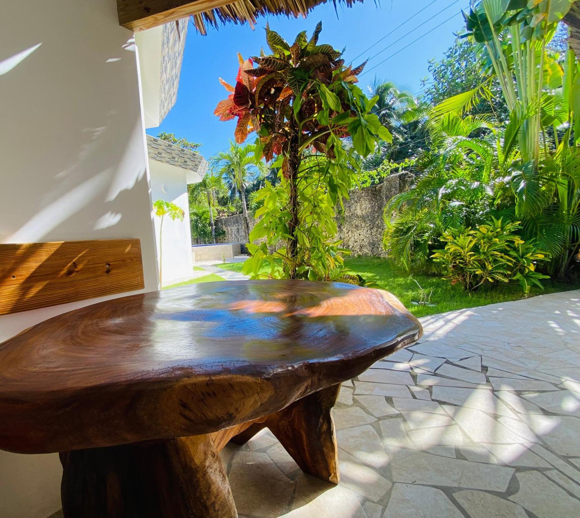 Casa Blanca - White House Apartment Cabarete Exterior photo